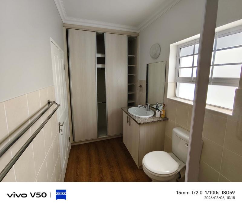 2 Bedroom Property for Sale in Heiderand Western Cape